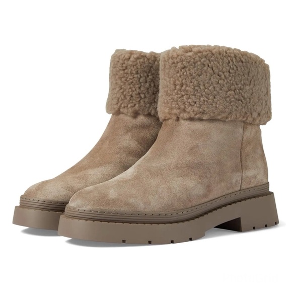 Marc Fisher Vina Light Natural Suede Short Lug Sole Boots Women’s Size 9.5 NWOB - Picture 1 of 16